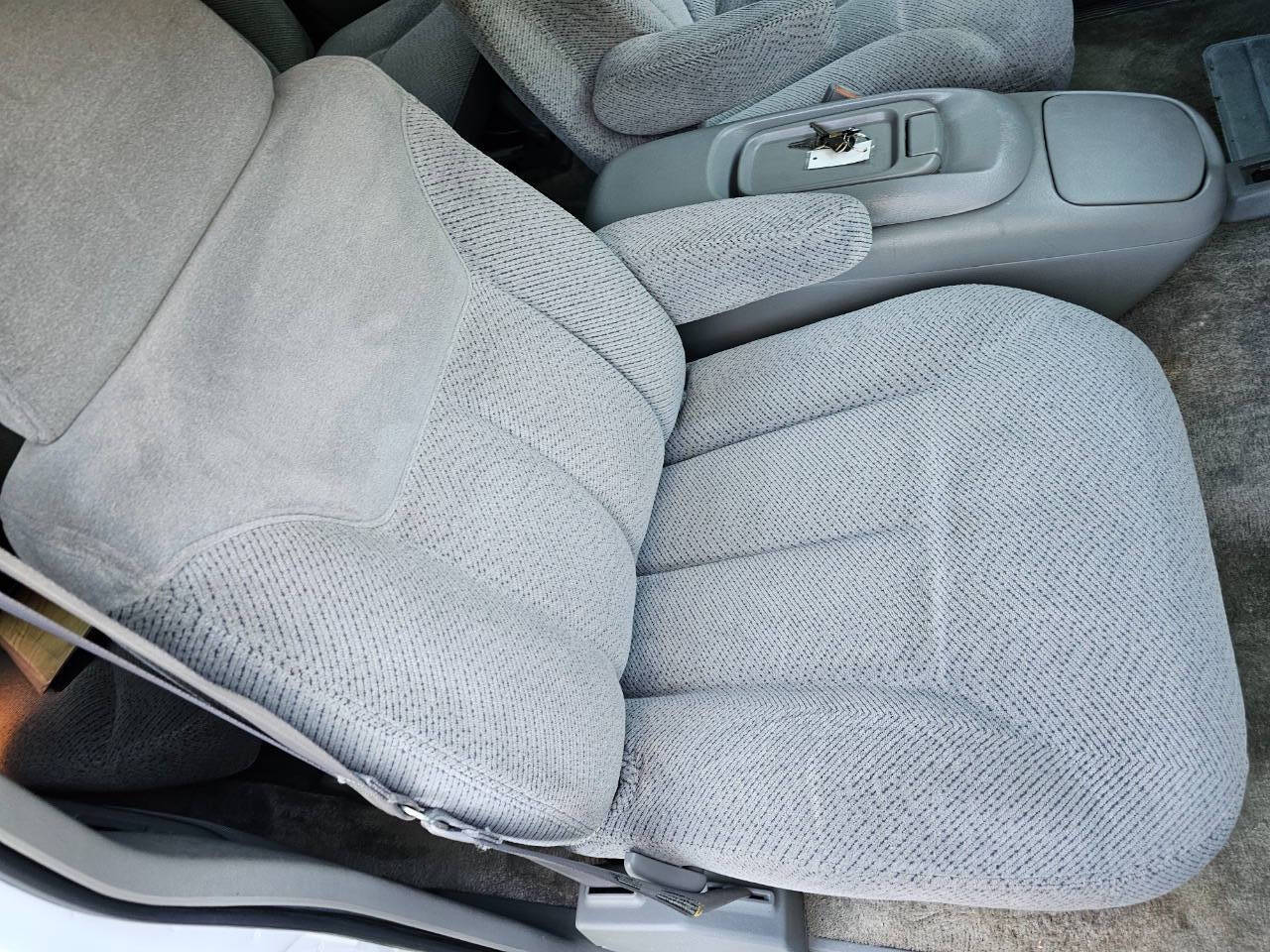 1998 Chevrolet Tahoe 38
