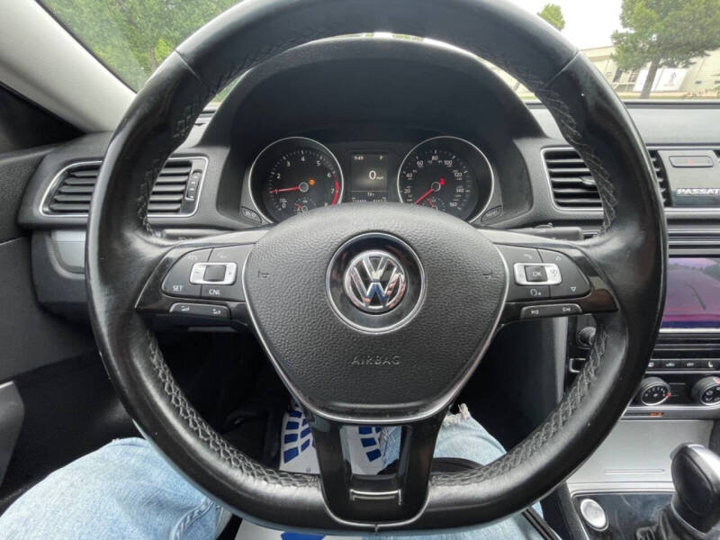 2019 Volkswagen Passat Wolfsburg