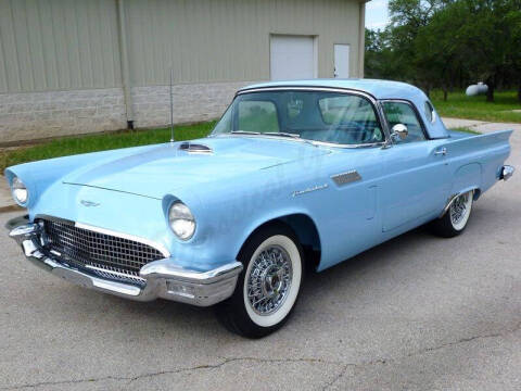 1957 Ford Thunderbird