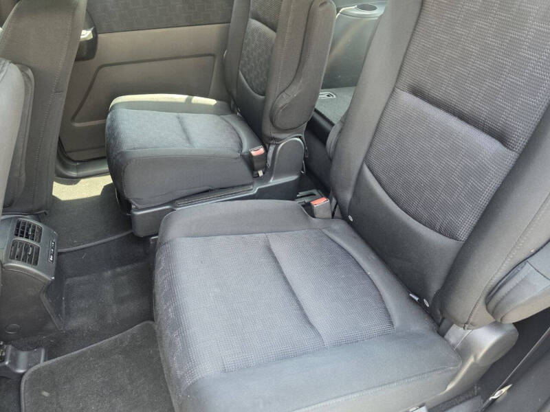 2009 Mazda MAZDA5 Sport