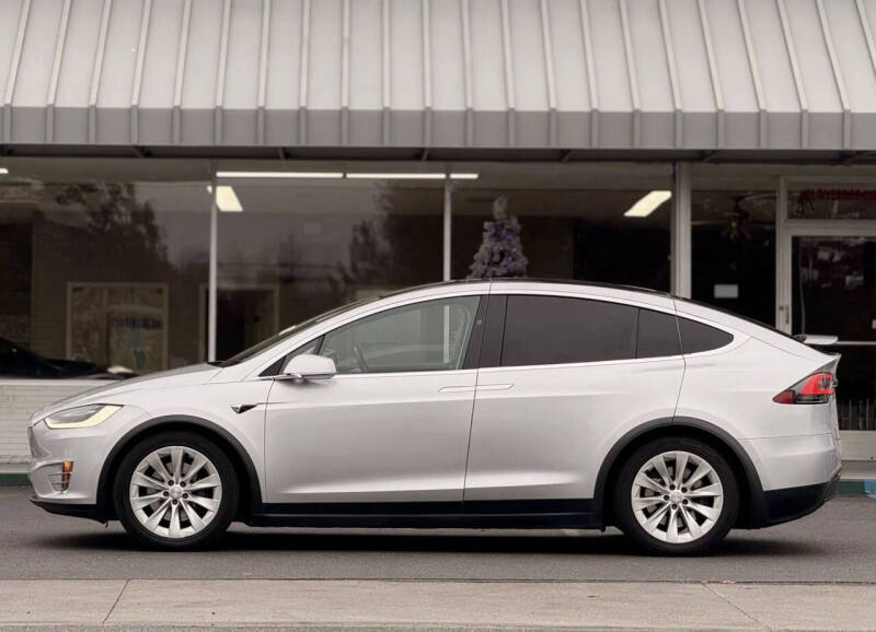 2017 Tesla Model X