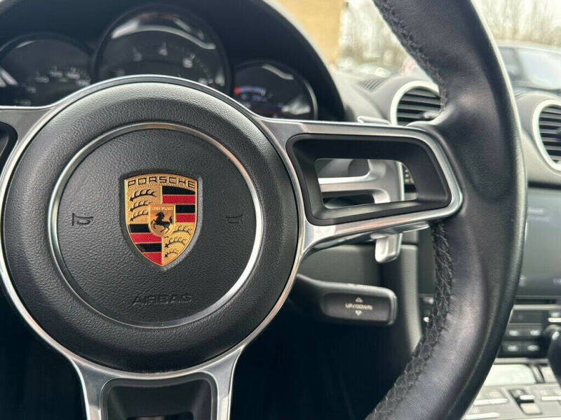 2019 Porsche 718 Cayman