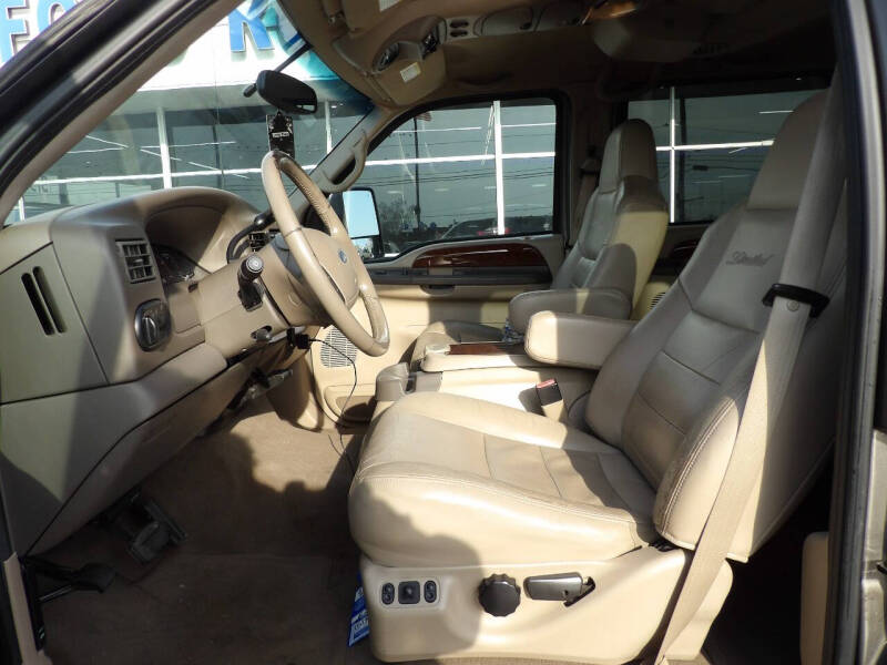 2002 Ford Excursion Limited