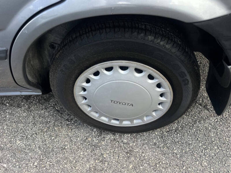 1989 Toyota Corolla LE