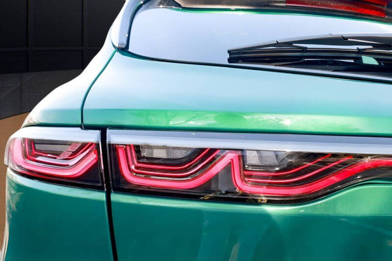 2025 Alfa Romeo Tonale Hybrid