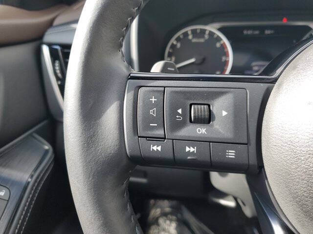 2022 Nissan Rogue SL