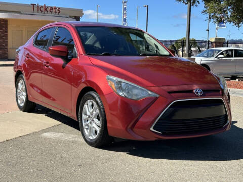 2017 Toyota Yaris iA