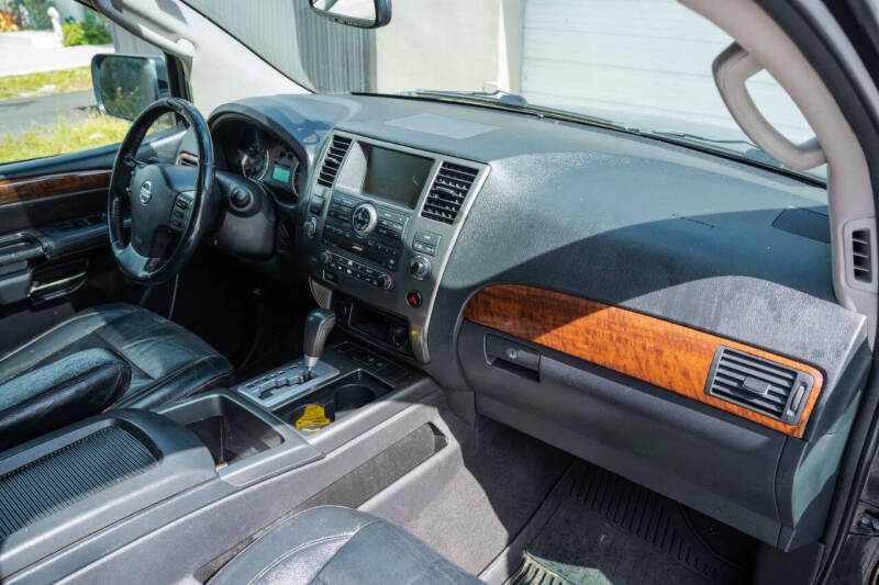 2010 Nissan Armada Titanium