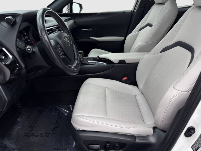 2020 Lexus UX 250h