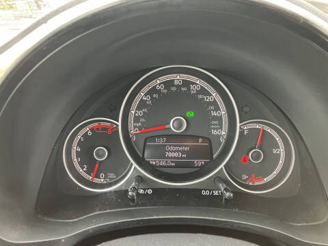 2018 Volkswagen Beetle 2.0T Coast