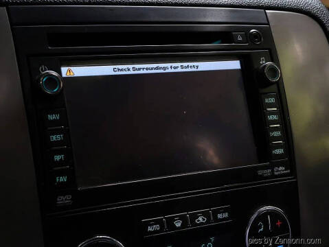 2011 GMC Yukon XL SLT