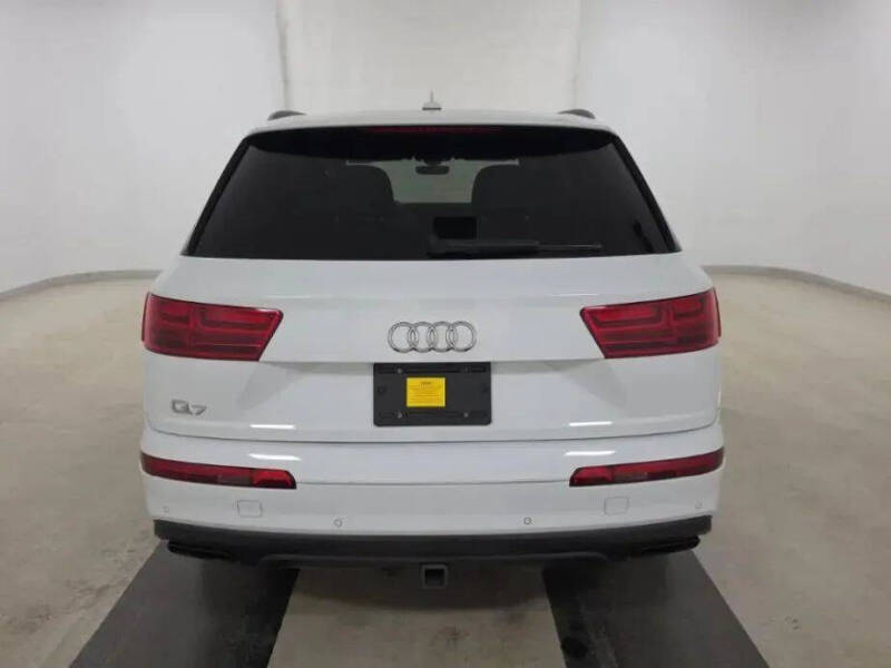 2019 Audi Q7 quattro Prestige 55 TFSI