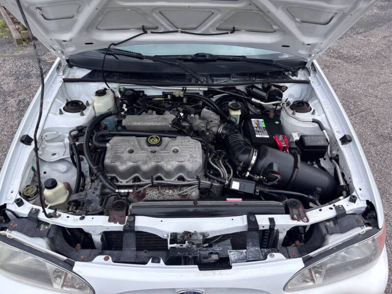 2000 Ford Escort