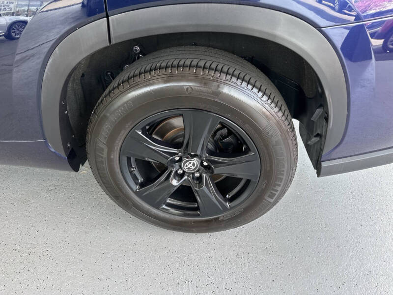 2021 Toyota Highlander L