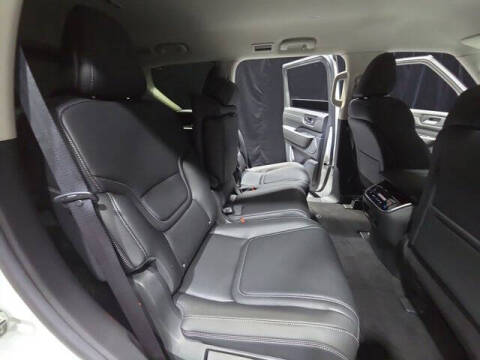 2025 Nissan Armada SV