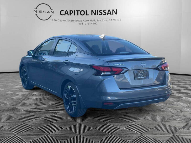 2025 Nissan Versa SR