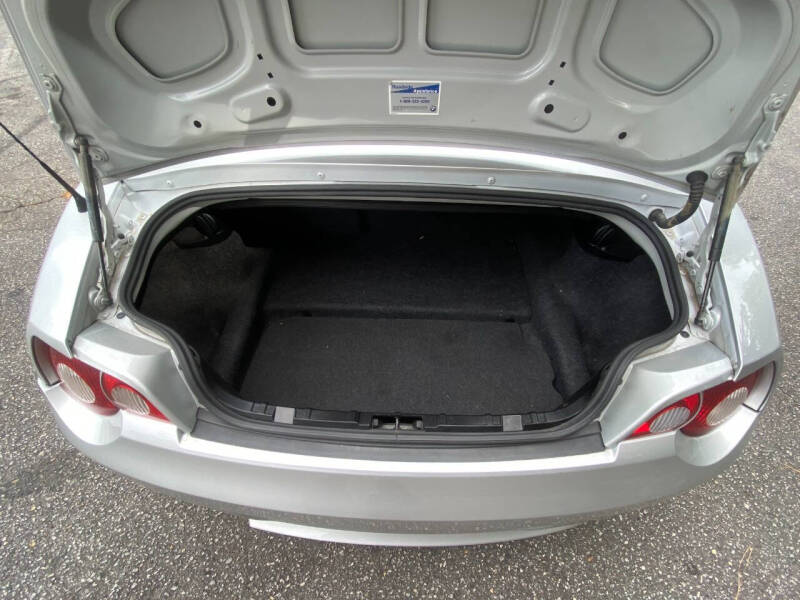2005 BMW Z4 2.5i