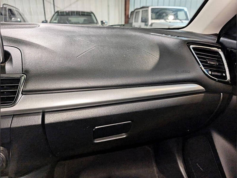 2014 Mazda MAZDA3 s Grand Touring