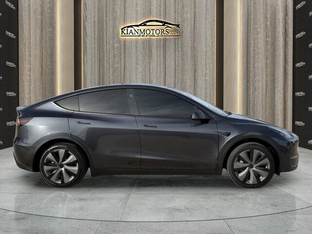 2024 Tesla Model Y Long Range