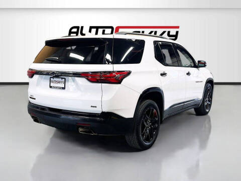 2023 Chevrolet Traverse Premier