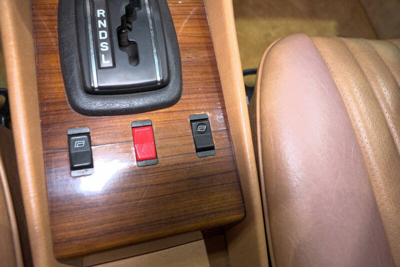 1982 Mercedes-Benz 380-Class 380 SL