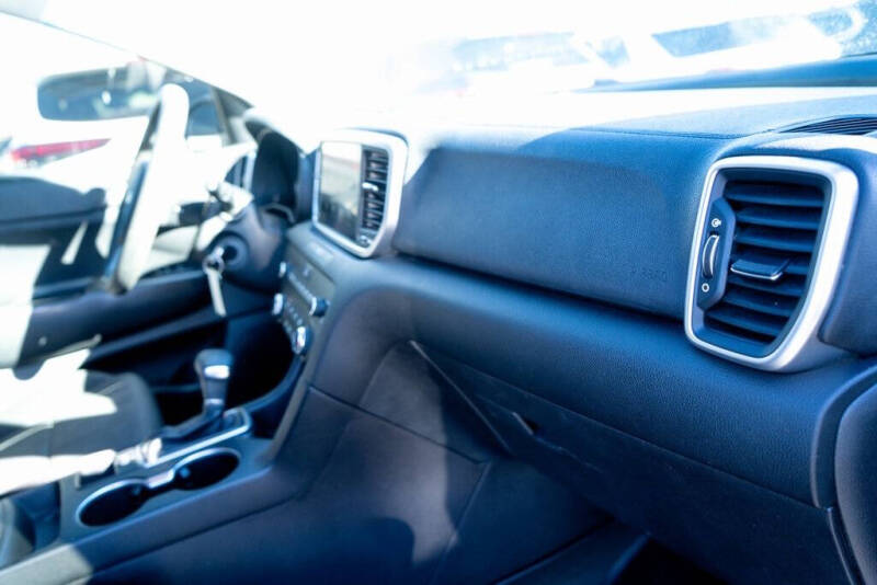 2020 Kia Sportage LX