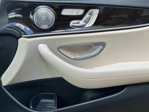 2017 Mercedes-Benz E-Class E 300