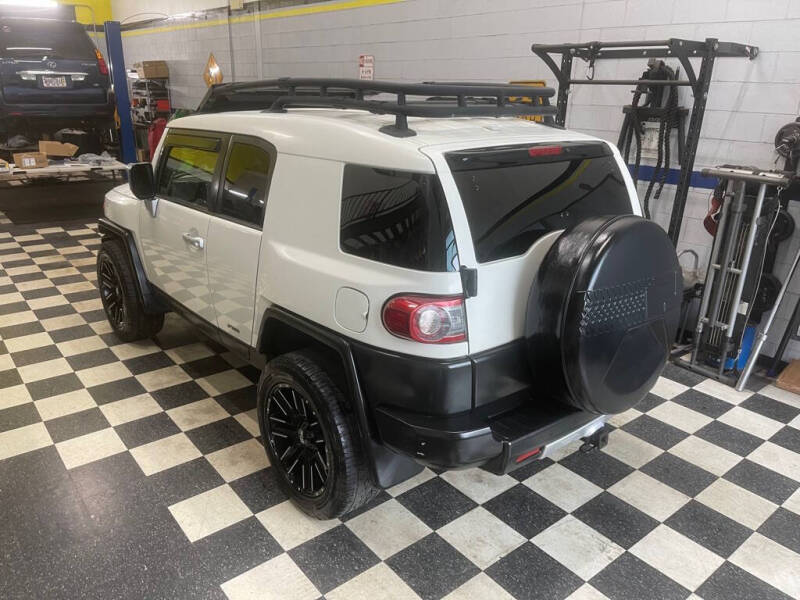 2014 Toyota FJ Cruiser