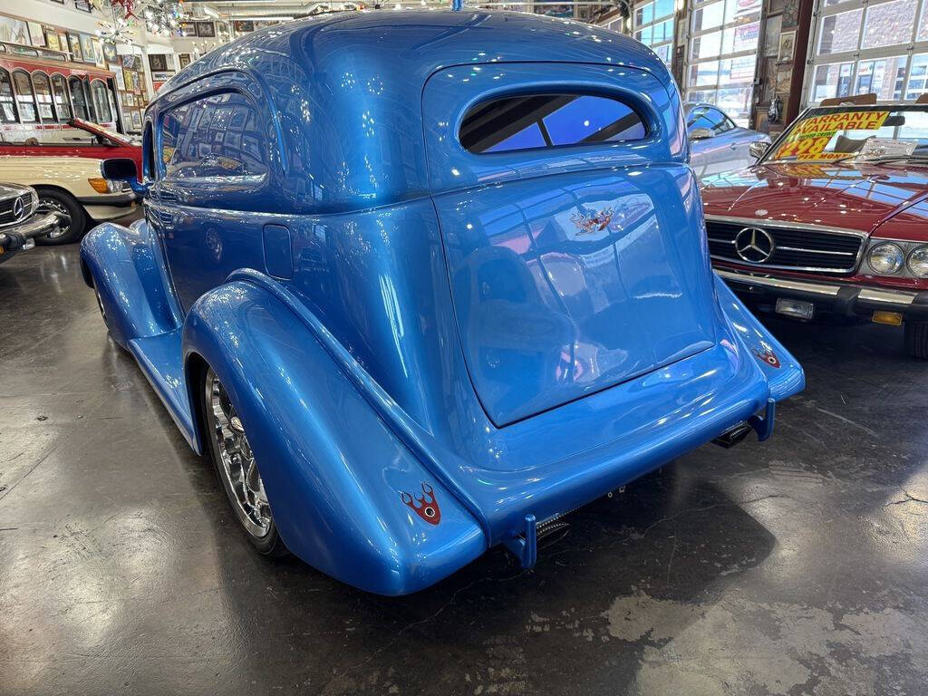1937 Ford Delivery Van 26