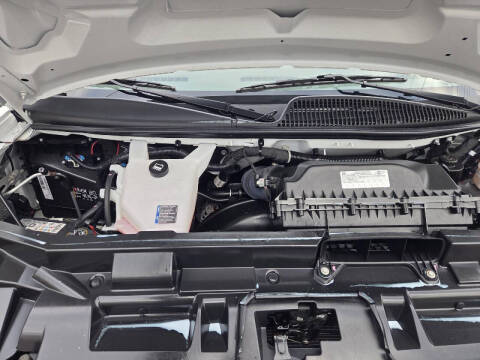 2024 GMC Savana 2500