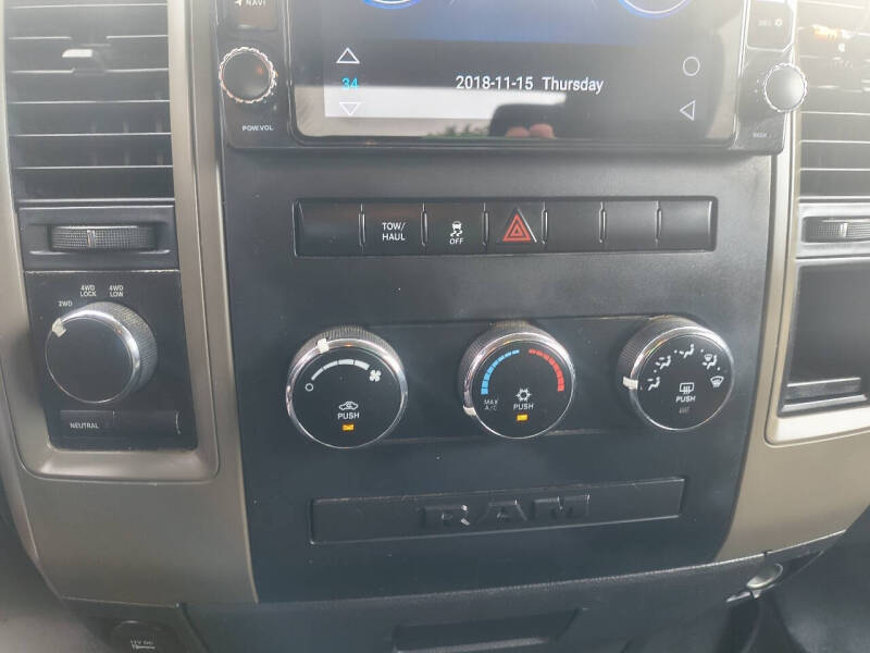 2011 RAM 1500 SLT