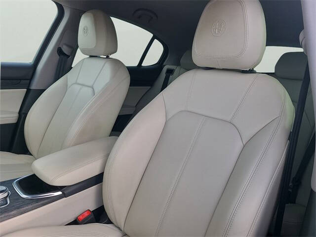 2021 Alfa Romeo Stelvio Sprint