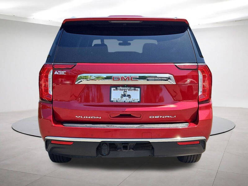 2021 GMC Yukon XL SLT