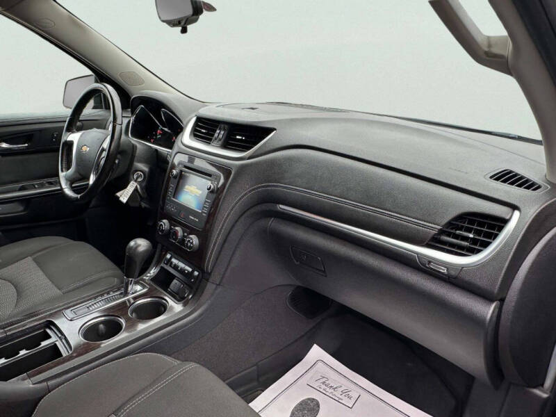 2016 Chevrolet Traverse LT