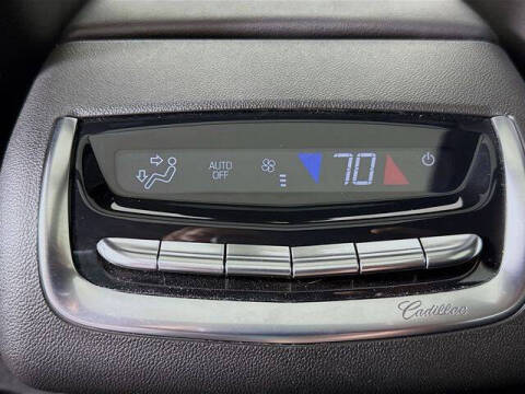 2025 Cadillac XT6 Luxury