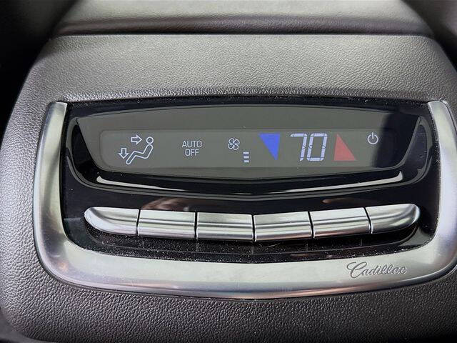 2025 Cadillac XT6 Luxury