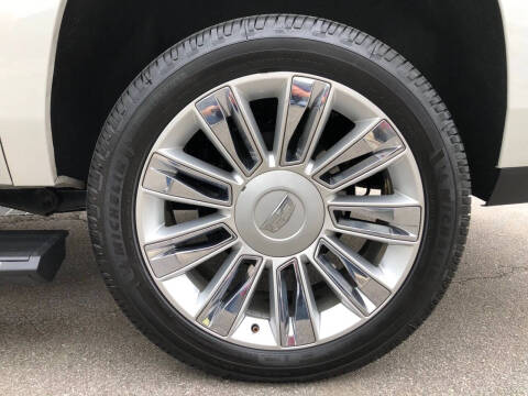 2019 Cadillac Escalade ESV Platinum