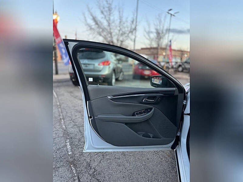 2017 Chevrolet Impala LT