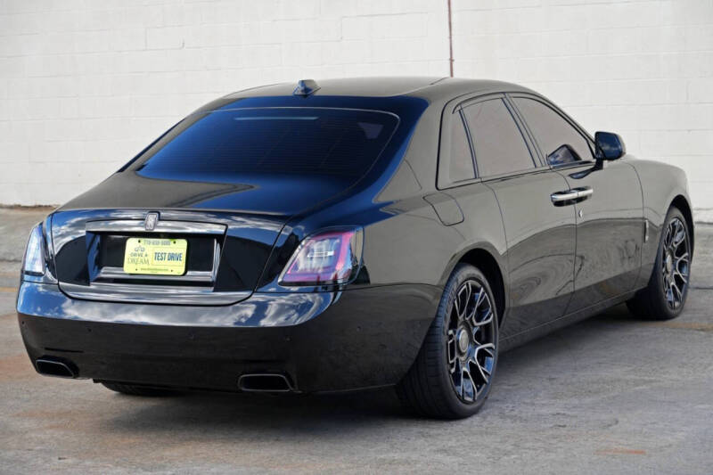 2024 Rolls-Royce Black Badge Ghost