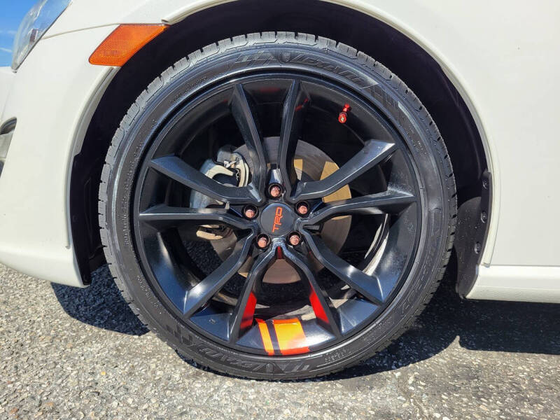 2016 Scion FR-S