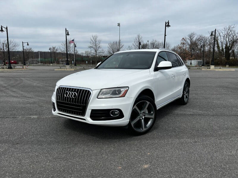 2015 Audi Q5 for sale at CLIFTON COLFAX AUTO MALL in Clifton NJ