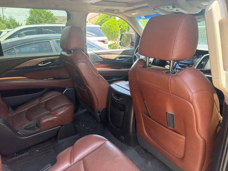 2017 Cadillac Escalade ESV Premium Luxury