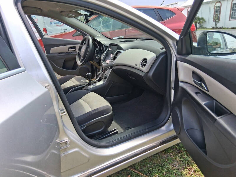 2012 Chevrolet Cruze LS