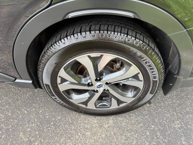 2020 Subaru Outback Touring XT