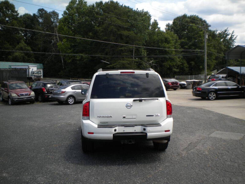 2010 Nissan Armada SE