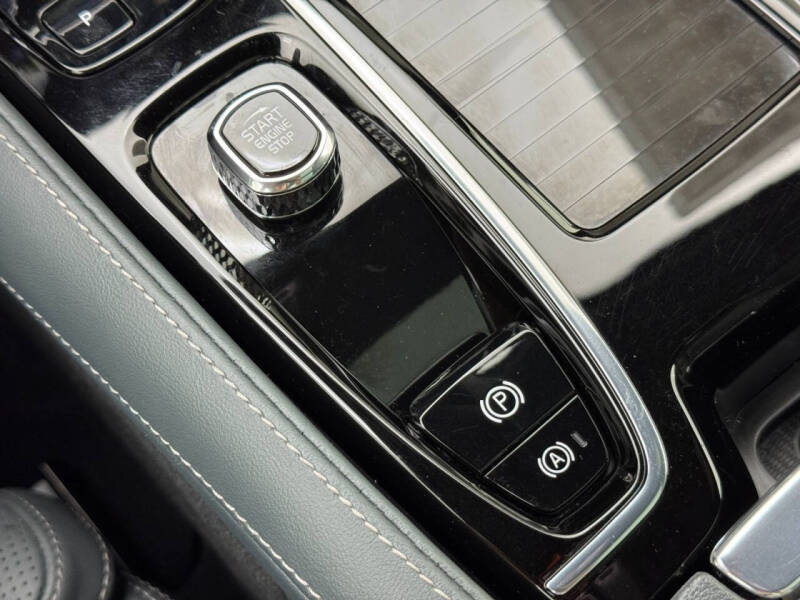 2024 Volvo S90 Recharge T8 Ultimate