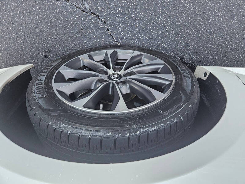 2016 Toyota Avalon Limited