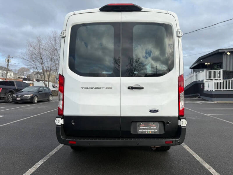 2020 Ford Transit