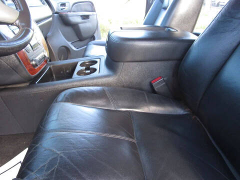 2013 Chevrolet Avalanche LT Black Diamond