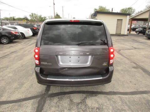 2016 Dodge Grand Caravan SXT